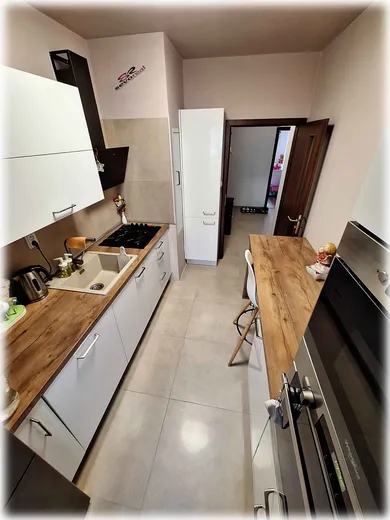 Mieszkania na sprzedaż, 3-pokojowe, Banská Bystrica · €190 000