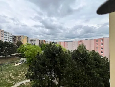Na predaj 2-izbový byt, 46 m², Trenčín, Vansovej