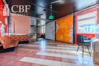 Na prenájom komerčné, 250 m², Svit