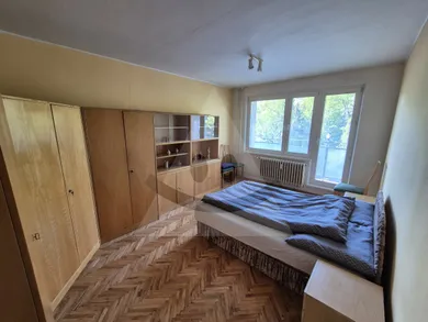 Mieszkania na wynajem, 2-pokojowe, Žilina · €650