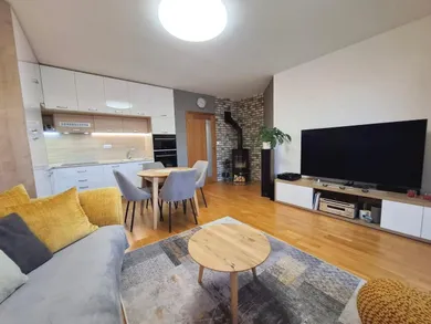 Byty na predaj 3-izbový, Veľká Lomnica · €219 990