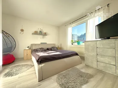 Na predaj 5-izbový dom, 200 m², Paština Závada