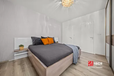 Na predaj 4-izbový byt, 120 m², Bratislava-Ružinov, Jégého