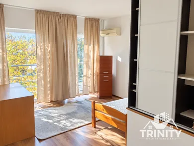 Na prenájom 2-izbový byt, 60 m², Nové Zámky, pri centre
