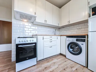 Na predaj 2-izbový byt, 46 m², Levice, Ul. Z. Nejedlého