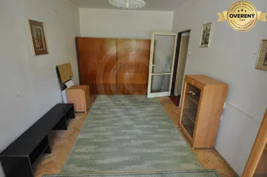 Na predaj 3-izbový byt, 80 m², Bratislava-Karlova Ves, Veternicová