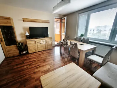 Mieszkania na sprzedaż, 3-pokojowe, Dunajská Streda · €139 000
