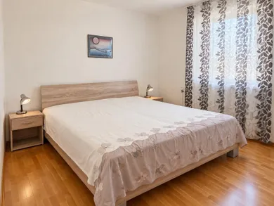 Na predaj 3-izbový byt, 73 m², Svidník, Duklianska