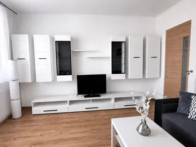 Mieszkania na wynajem, 2-pokojowe, Prievidza · €500