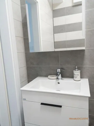 Na predaj 2-izbový byt, 58 m²