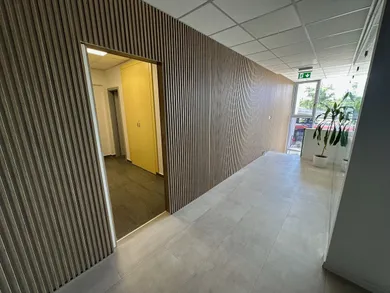 Na prenájom komerčné, 207 m², Bratislava-Nové Mesto