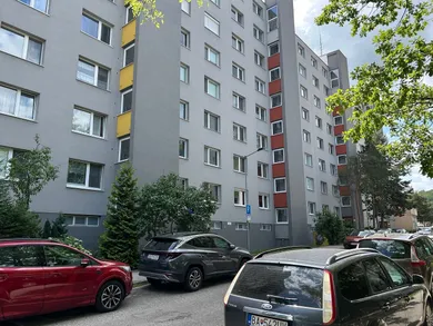 Квартири на продаж, 4-кімнатні, Bratislava-Dúbravka · €259 000