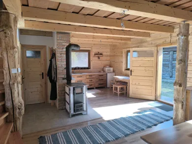 Na predaj 5-izbový rekreačný dom, 85 m², Závadka nad Hronom