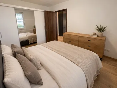 Na prenájom 2-izbový byt, 50 m², Trnava, Novomestská ulica