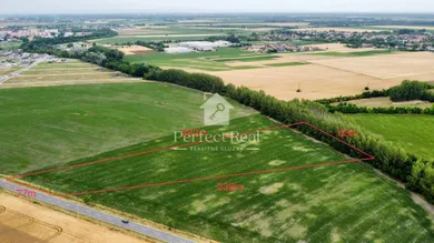 Działki na sprzedaż, Dunajská Streda · €960 000