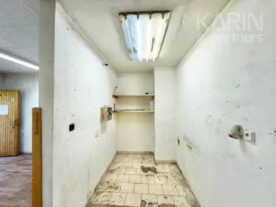 Na predaj objekt, 24 m², Holíč, Školská