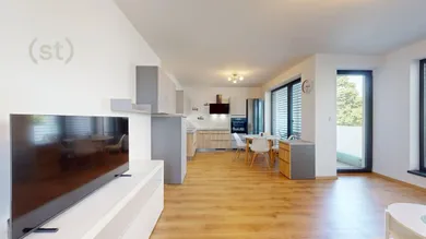 Mieszkania na wynajem, 3-pokojowe, Topoľčany · €850