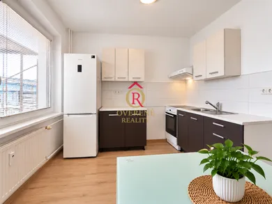 Na predaj 2-izbový byt, 50 m², Slovenská Ľupča, Príboj