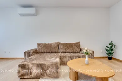 Na prenájom 2-izbový byt, 66 m², Komárno, Hrnčiarska