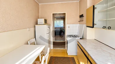 Na predaj 3-izbový byt, 59 m², Komárno
