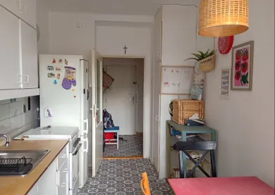 Na prenájom 2-izbový byt, 64 m², Bratislava-Ružinov, Jelačičova