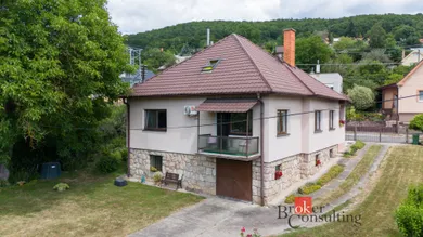 Domy na sprzedaż, Nová Baňa · €239 000
