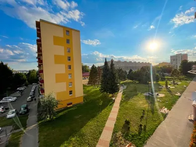 Na predaj 3-izbový byt, 64 m², Brezno, Československej armády