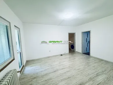 Na prenájom 3-izbový byt, 72 m², Prešov