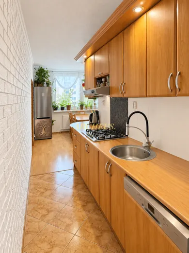 Na predaj 3-izbový byt, 71 m², Humenné, Laborecká