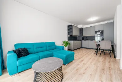 Na predaj 2-izbový byt, 46 m², Bratislava-Petržalka, Labutia