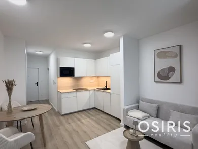 Na prenájom byt v Bratislava-Nové Mesto · €900 · Novostavba