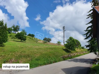Na predaj pozemok, Nová Baňa