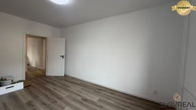 Na predaj 3-izbový byt, 77 m², Zvolen