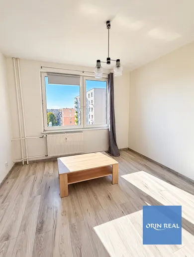 Na predaj 3-izbový byt, 73 m², Pezinok, L. Novomeského