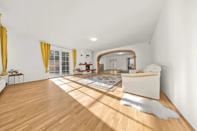 Na predaj dom v Bratislava-Záhorská Bystrica · €721 000 · Čiastočná rekonštrukcia