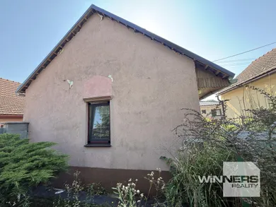 Na predaj dom, 38 m², Šaštín-Stráže, Železničiarska