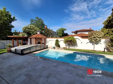 Domy na predaj 5-izbový, Dunajská Streda · €579 900