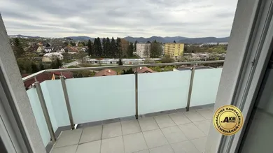 Mieszkania na sprzedaż, 3-pokojowe, Zvolen · €229 051