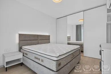 Na prenájom 2-izbový byt, 50 m², Bratislava-Ružinov, Pribinova