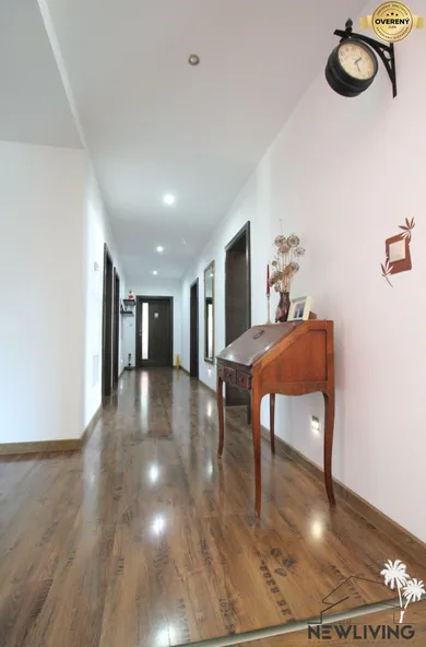 Na predaj 5-izbový dom, 193 m², Piešťany, Milana Antala