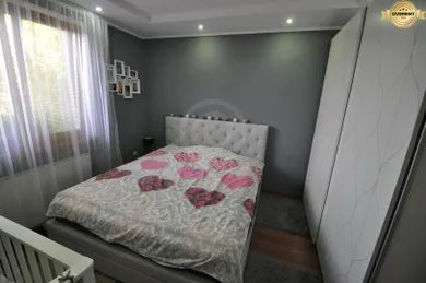 Na predaj 3-izbový byt, 76 m², Bratislava-Vrakuňa, Anízová