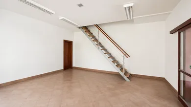 Na predaj objekt, 110 m², Želiezovce