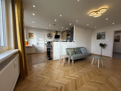 Mieszkania na sprzedaż, 3-pokojowe, Košice-Juh · €259 900