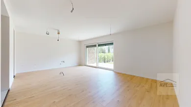 Na predaj 4-izbový dom, 96 m², Miloslavov, Centrálna ulica