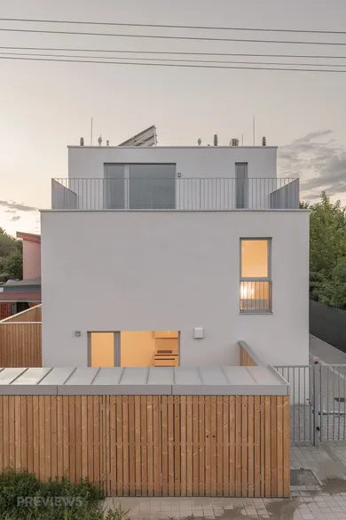 Na predaj 2-izbový byt, 60 m², Bratislava-Vrakuňa, Majerská