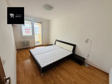Na prenájom 3-izbový byt, 63 m², Trnava, Na Hlinách