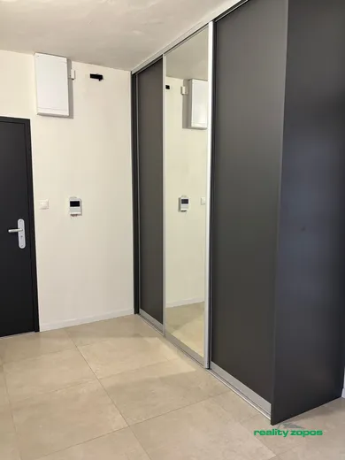 Na prenájom 2-izbový byt, 65 m², Púchov, Obrancov mieru