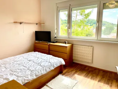 Na prenájom 3-izbový byt, 70 m², Bratislava-Lamač, Studenohorská