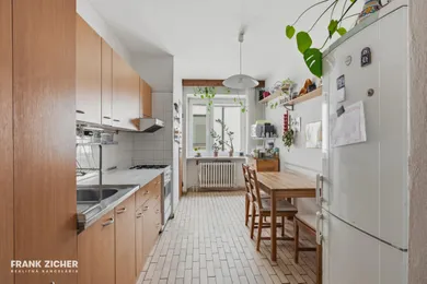 Na predaj 5-izbový byt, 165 m², Bratislava-Dúbravka, Talichova