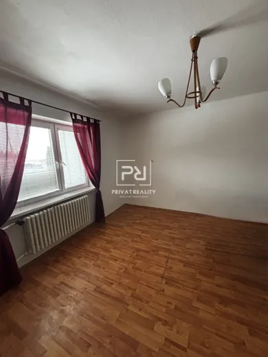 Na predaj 6-izbový dom, 100 m², Kysucký Lieskovec